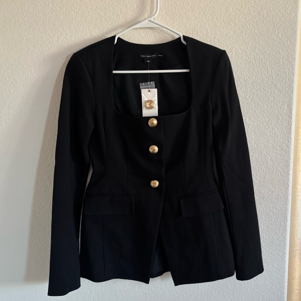Good American - Soft Stretch Ponte Sculpted Blazer - Picture 3 of 5